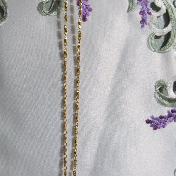 Vintage Avon Romantic Fantasy Necklace Faceted Ruby Red Beaded Goldtone - Picture 10 of 14